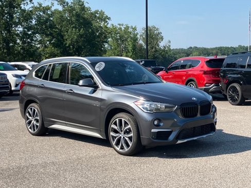 Used 2019 BMW X1 sDrive28i w/ Convenience Package image 1