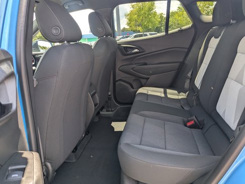 New 2025 Chevrolet Trax RS w/ Driver Confidence Package image 14
