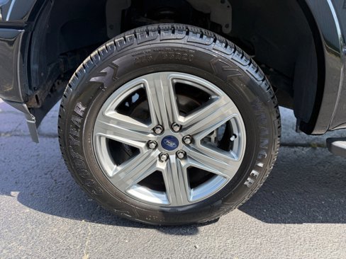 Used 2018 Ford F150 XLT w/ Equipment Group 302A Luxury image 23
