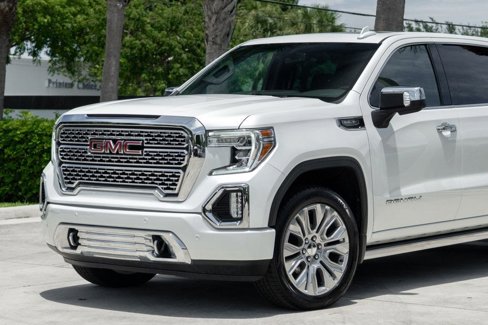 Used 2021 GMC Sierra 1500 Denali w/ Denali Premium Package image 2