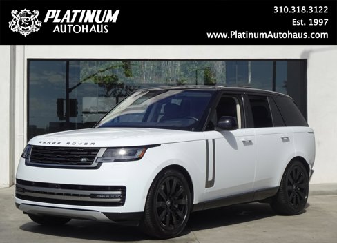 Used 2023 Land Rover Range Rover SE image 1