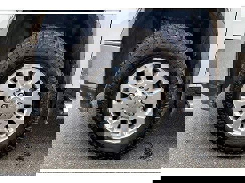 Used 2012 GMC Sierra 2500 SLE image 9