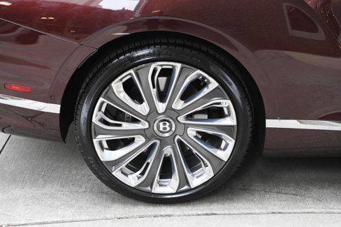 Used 2021 Bentley Continental GT V8 image 27