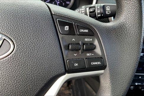 Used 2019 Hyundai Tucson Sport image 11