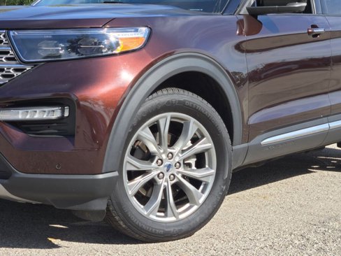 Used 2020 Ford Explorer Limited image 3