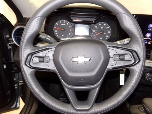 New 2025 Chevrolet Trax LS image 22