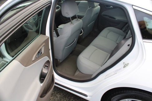 Used 2022 Chevrolet Malibu LT image 22