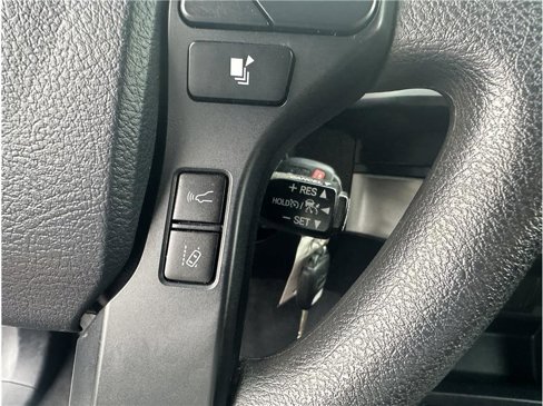 Used 2020 Toyota Tacoma SR image 19