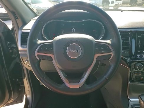 Used 2019 Jeep Grand Cherokee Limited image 15