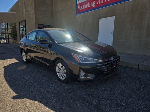 Used 2019 Hyundai Elantra SE w/ Cargo Package image 6