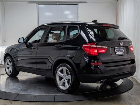 Used 2017 BMW X3 xDrive28i image 6