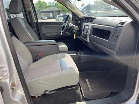 Used 2009 Dodge Dakota Laramie w/ Extra Security Group image 8