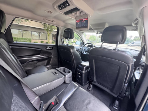Used 2015 Dodge Journey Crossroad w/ Flexible Seating Group image 24