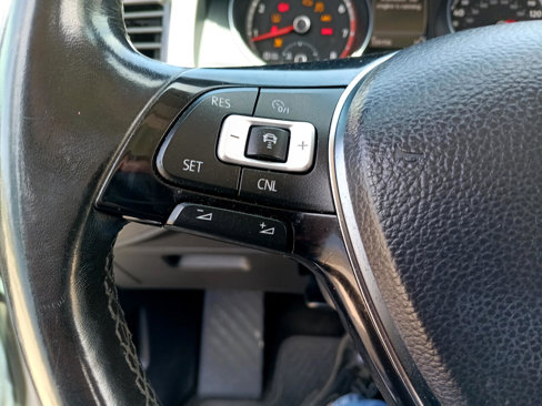 Used 2018 Volkswagen Atlas SEL image 32