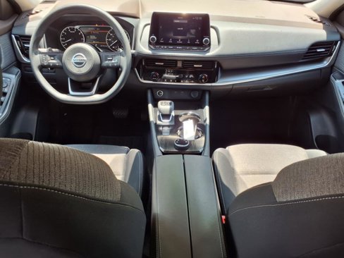 Used 2021 Nissan Rogue SV image 7