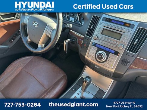 Used 2010 Hyundai Veracruz Limited image 7