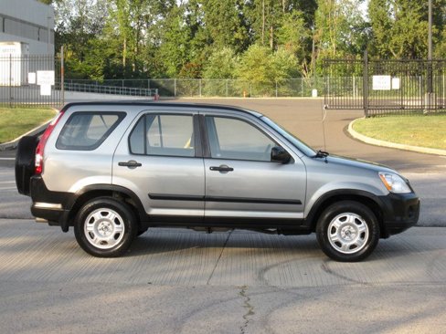 Used 2005 Honda CR-V LX image 6