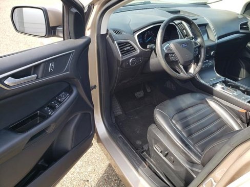 Used 2020 Ford Edge SEL w/ Convenience Package image 12