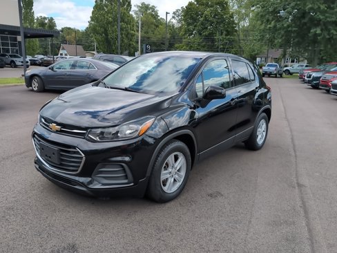 Used 2020 Chevrolet Trax LS w/ Tint and Cruise Package image 1
