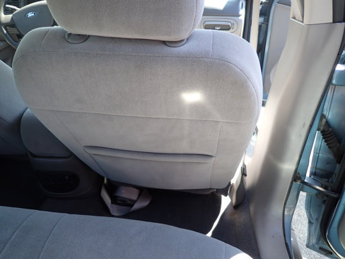 Used 2005 Ford Taurus SE image 30