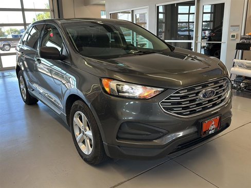 Used 2019 Ford Edge SE image 7