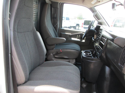 Used 2023 Chevrolet Express 2500 w/ Driver Convenience Package image 8