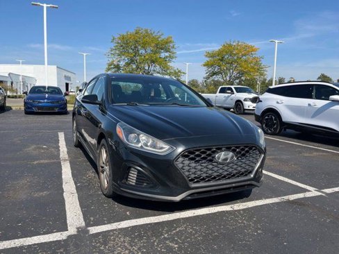 Used 2019 Hyundai Sonata SEL w/ Tech Package 02 image 4