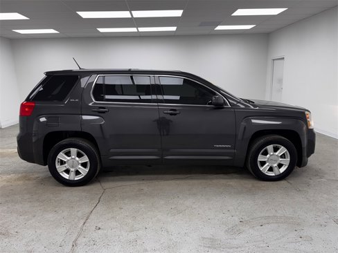 Used 2013 GMC Terrain SLE image 4