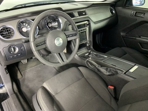 Used 2012 Ford Mustang GT image 19