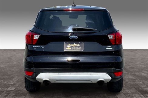 Used 2019 Ford Escape SE image 5
