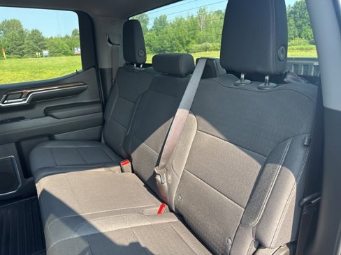Used 2024 Chevrolet Silverado 1500 LT image 26