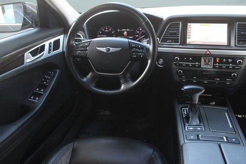Used 2019 Genesis G80 3.8 image 29