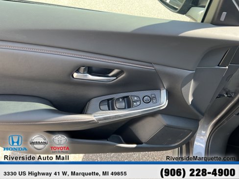 Used 2021 Nissan Sentra SR image 23