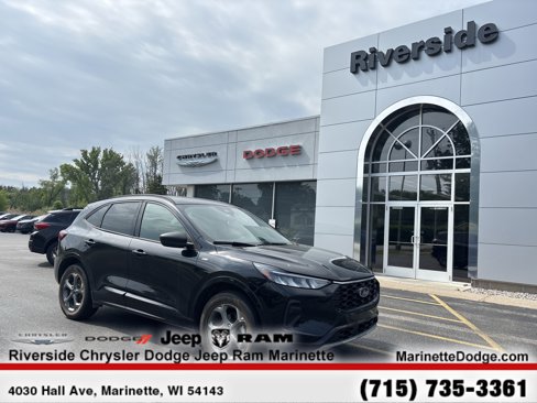 Used 2023 Ford Escape ST-Line image 2