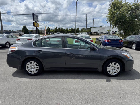 Used 2010 Nissan Altima 2.5 S image 4