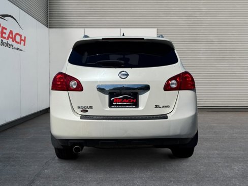 Used 2012 Nissan Rogue SL image 4