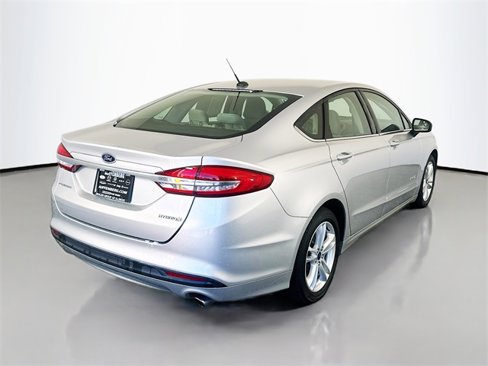 Used 2018 Ford Fusion S image 7