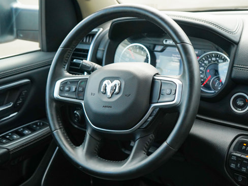 Used 2021 RAM 1500 Laramie image 13