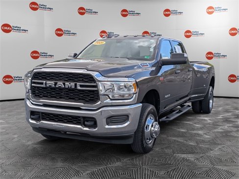 Certified 2021 RAM 3500 Tradesman w/ Chrome Appearance Group image 1