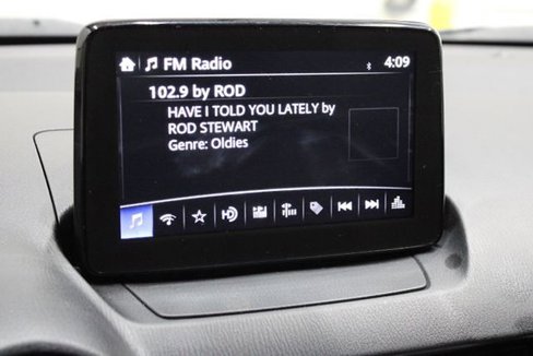 Used 2019 Toyota Yaris LE image 23