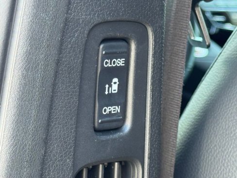 Used 2023 Honda Odyssey EX-L image 37