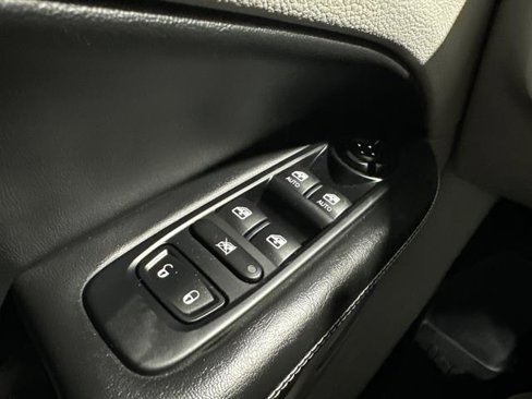 Used 2019 Jeep Compass Latitude w/ Popular Equipment Group image 30
