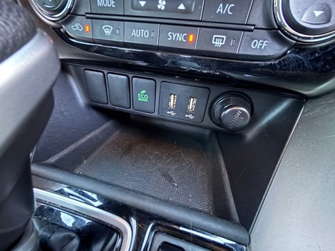 Used 2024 Mitsubishi Eclipse Cross SE image 15