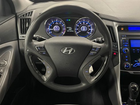 Used 2011 Hyundai Sonata GLS image 15
