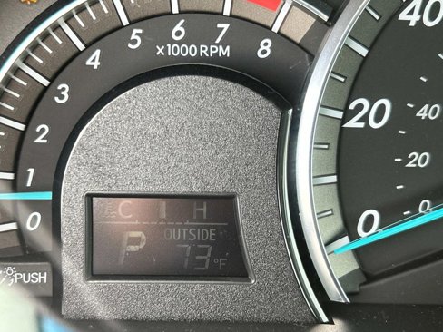 Used 2013 Toyota Camry SE image 22