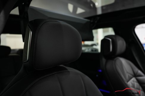 Used 2024 BMW 740i image 47