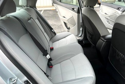 Used 2012 Kia Optima LX image 13