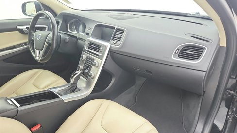 Used 2018 Volvo S60 T5 Inscription w/ Technology Package image 33
