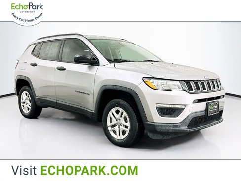 Used 2018 Jeep Compass Sport w/ Tech Group image 1