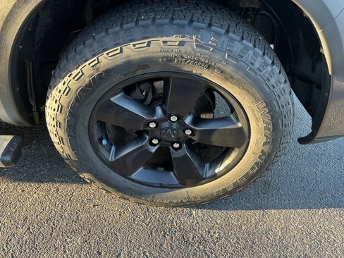 Used 2015 RAM 1500 Express image 19